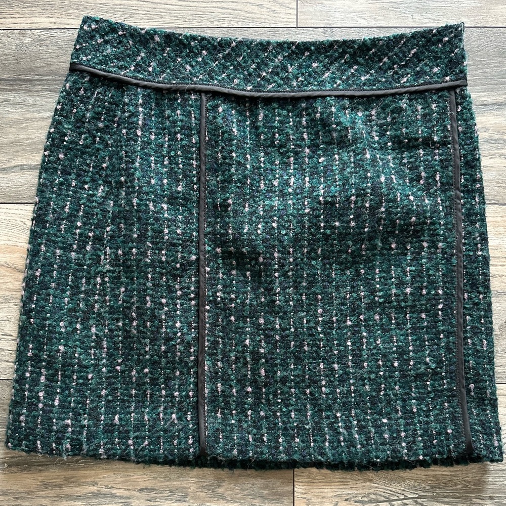 MINI SKIRT